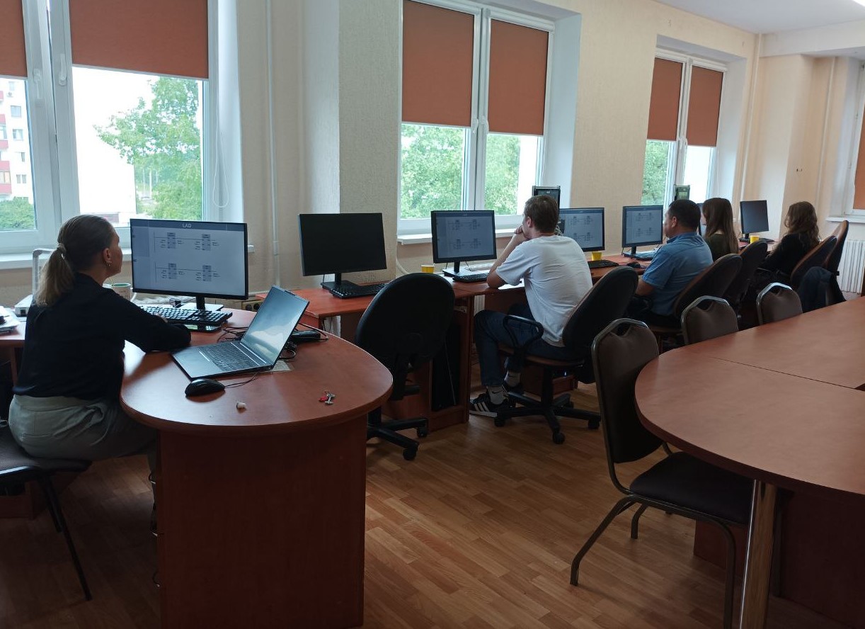 В ИИТ БГУИР проходит обучение «TROUBLESHOOTING: Диагностика и устранение неисправностей»