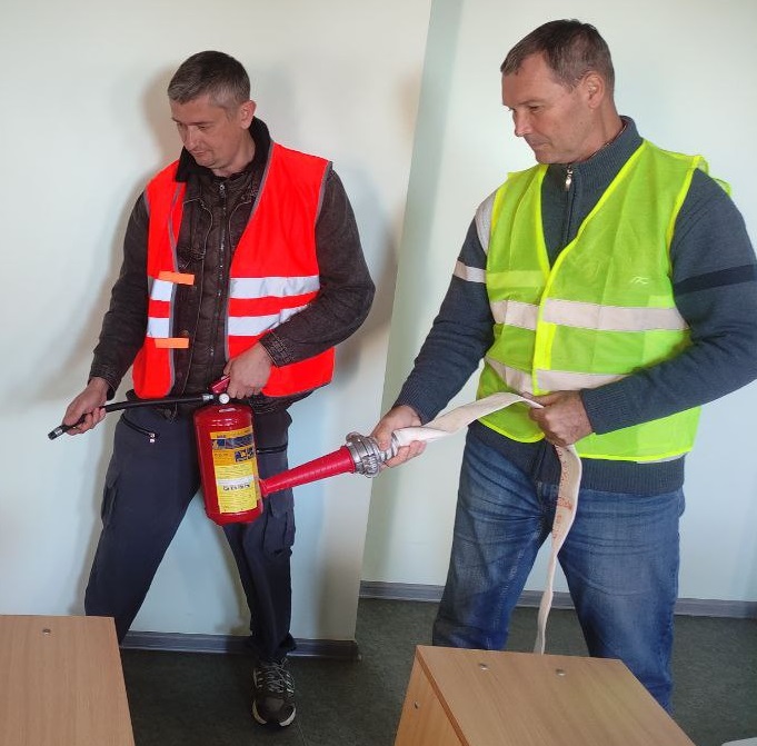 В ИИТ успешно проведена тренировка по эвакуации работников и обучающихся