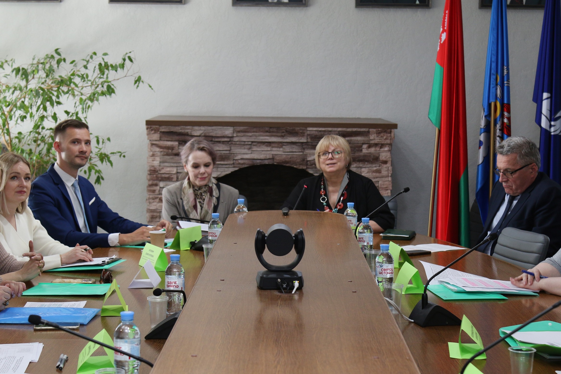 Участие в III Межвузовском круглом столе «Лингвистические основы межкультурной коммуникации в сфере экологического образования»